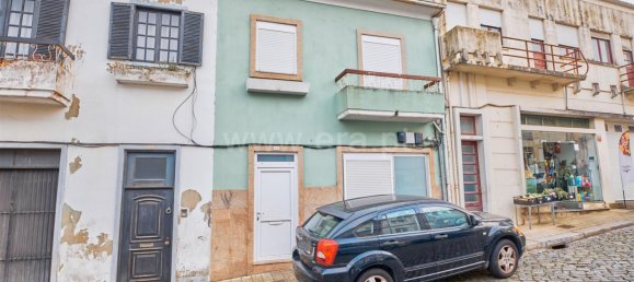 Дом с 3 спальнями в Порту, Португалия № 79812 2