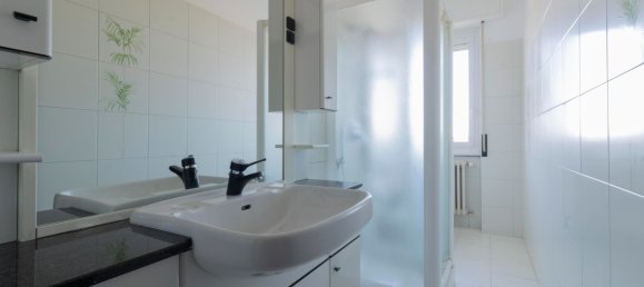 3 Schlafzimmer Wohnung in Milan, Italy, Nr. 357809 12