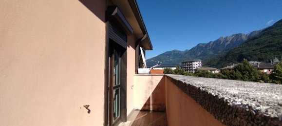 3 bedrooms Penthouse in Morbegno, Italy No. 359574 11