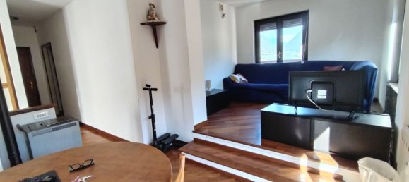 3 bedrooms Penthouse in Morbegno, Italy No. 359574 4