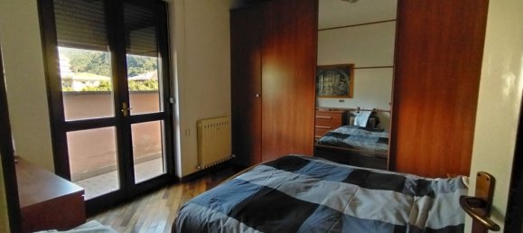 3 bedrooms Penthouse in Morbegno, Italy No. 359574 5