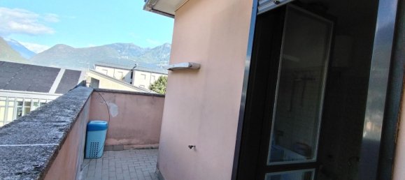 3 bedrooms Penthouse in Morbegno, Italy No. 359574 16