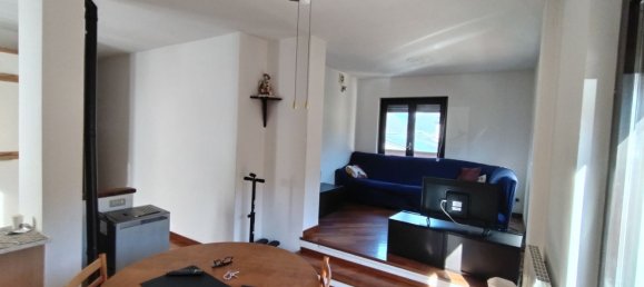 3 bedrooms Penthouse in Morbegno, Italy No. 359574 2