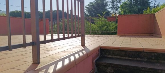 5 rooms House in Carrara, Italy No. 48129 29