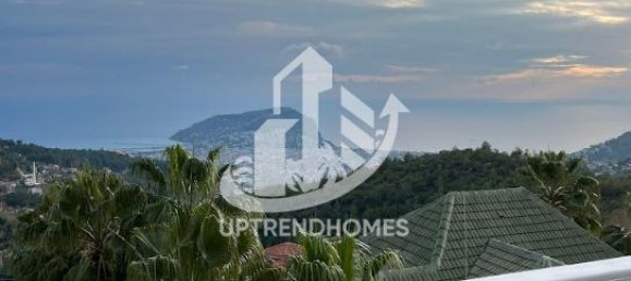 Villa 4+1 in Alanya, Turkey No. 8228 22