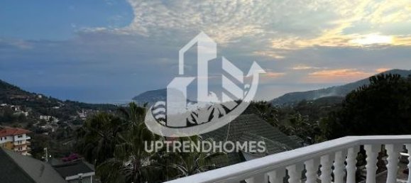 Villa 4+1 in Alanya, Turkey No. 8228 23