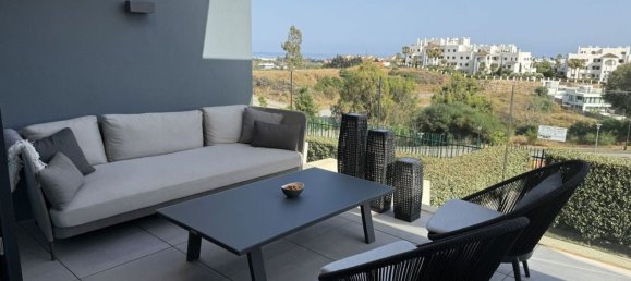 2 bedrooms Apartment in Estepona, Spain No. 134155 4