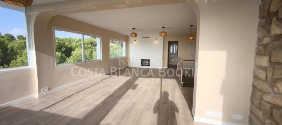 5 bedrooms Villa in La Nucia, Spain No. 168451 13