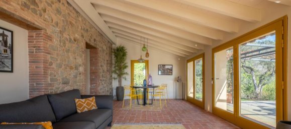 7 bedrooms Villa in Lucca, Italy No. 53126 3