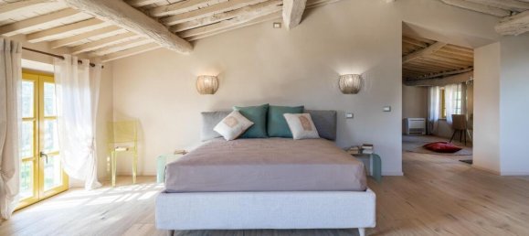 7 bedrooms Villa in Lucca, Italy No. 53126 24