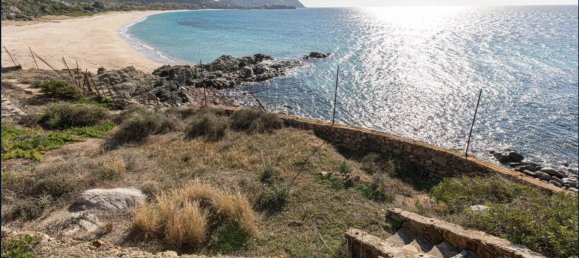 Villa T5 em Quartu Sant'Elena, Italy N.º 3021 5