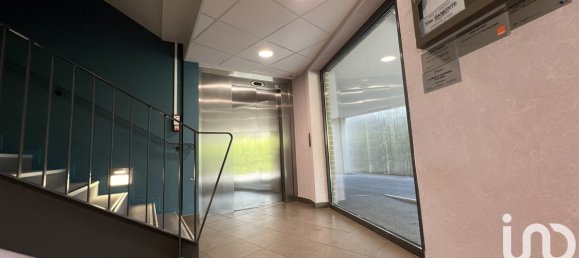 Apartamento de 1 dormitorio en Reims, France No. 252810 19