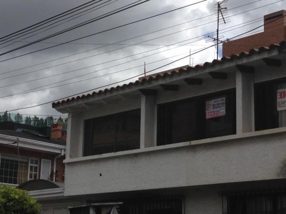 3 bedrooms House in Bogota, Colombia No. 14151