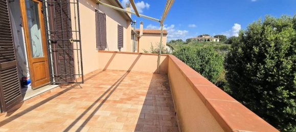 3 bedrooms House in Massa Marittima, Italy No. 335821 5