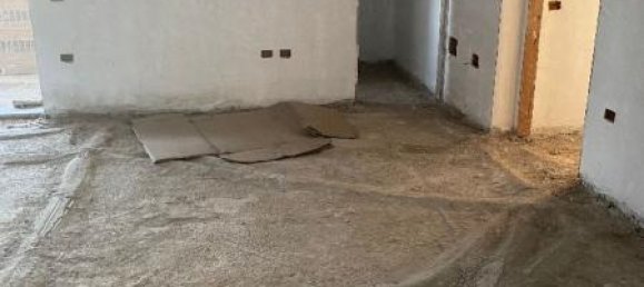 5-Zimmer Wohnung in Villa di Briano, Italy, Nr. 232727 3