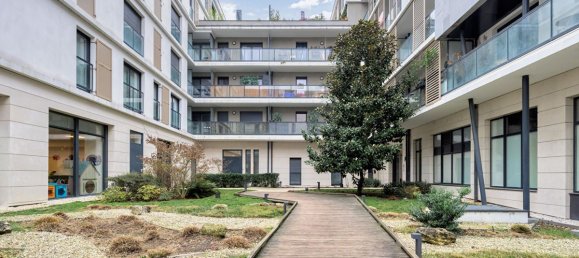 2 bedrooms Apartment in Joinville-le-Pont, France No. 151137 9