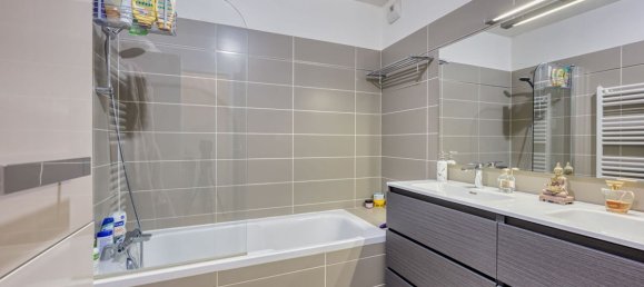 2 bedrooms Apartment in Joinville-le-Pont, France No. 151137 5