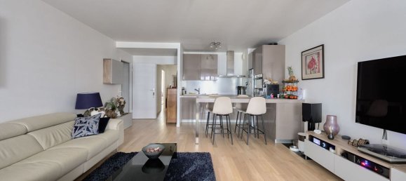 2 bedrooms Apartment in Joinville-le-Pont, France No. 151137 6