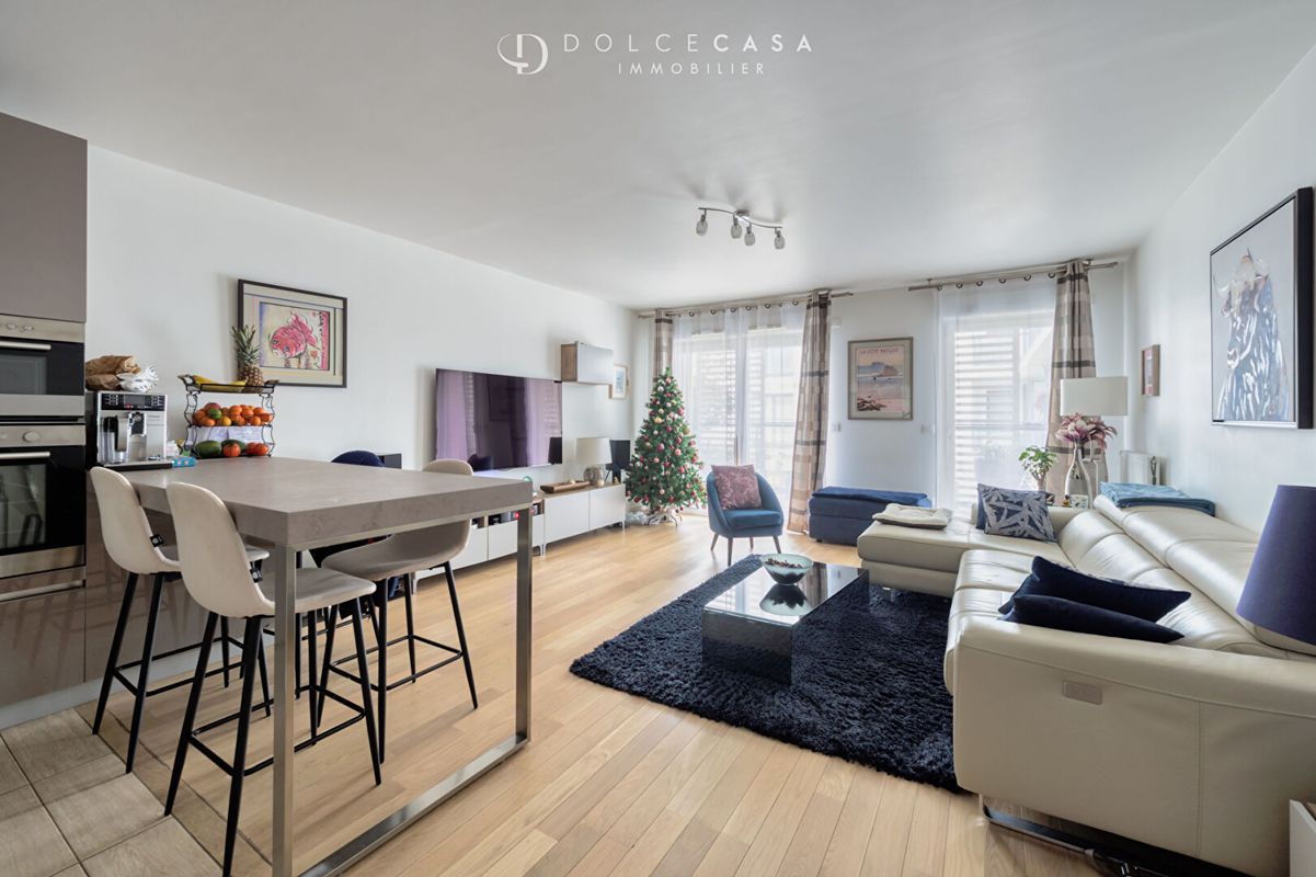 2 bedrooms Apartment in Joinville-le-Pont, France No. 151137