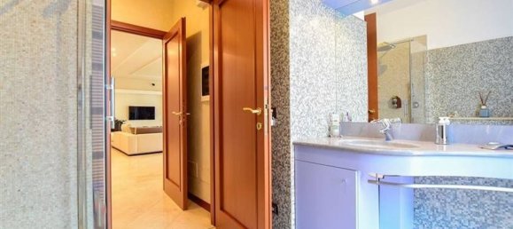 4 chambres Appartement à Seregno, Italy No. 364338 20