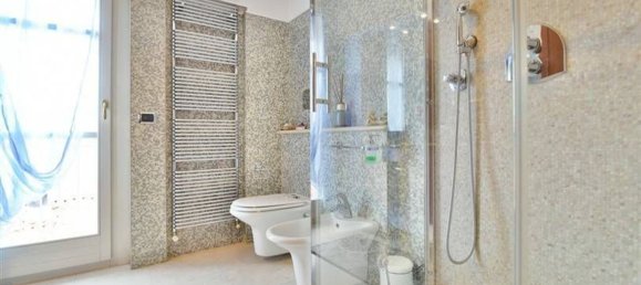 4 chambres Appartement à Seregno, Italy No. 364338 22