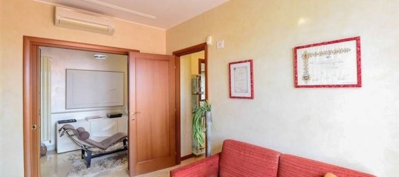 4 chambres Appartement à Seregno, Italy No. 364338 26