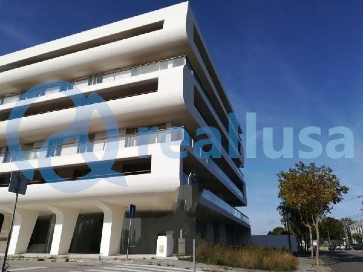 86m² Shop in Aveiro, Portugal No. 1944