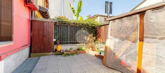 3-salle Villa à Bollate, Italy No. 286365 41