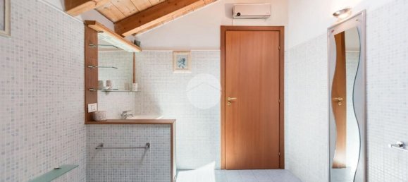 3-salle Villa à Bollate, Italy No. 286365 32