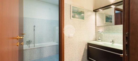 3-salle Villa à Bollate, Italy No. 286365 12