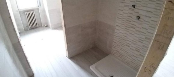 3غرفة شقة في Voghera, Italy رقم 24495 14