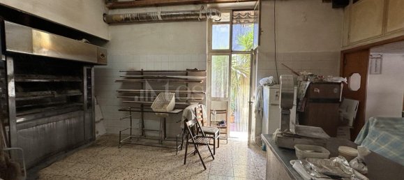 Gewerbliche Immobilie in San Gregorio di Catania, Italy 104m², Nr. 349573 7