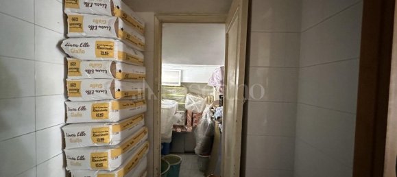 Gewerbliche Immobilie in San Gregorio di Catania, Italy 104m², Nr. 349573 4