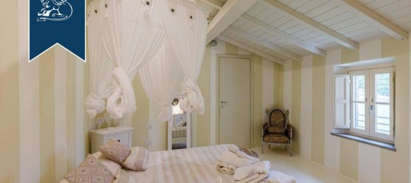 5 bedrooms House in Lucca, Italy No. 381072 50