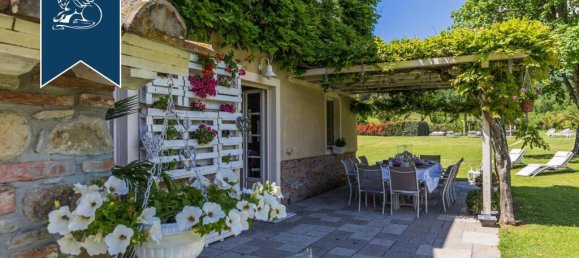 5 bedrooms House in Lucca, Italy No. 381072 25