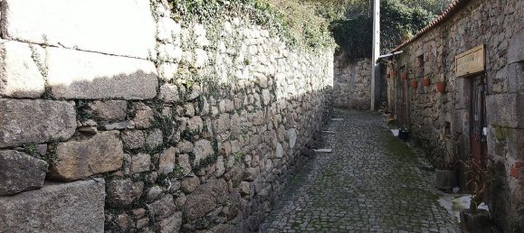 2 bedrooms House in Gouveia, Portugal No. 29582 3