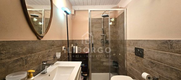 5 rooms Apartment in Pescia, Italy No. 46004 21