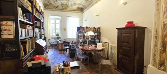 5 rooms Apartment in Pescia, Italy No. 46004 37