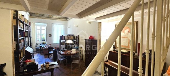 5 rooms Apartment in Pescia, Italy No. 46004 23
