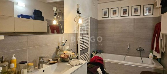 5 rooms Apartment in Pescia, Italy No. 46004 30