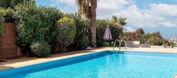 Villa de 6 dormitorios en Konia, Cyprus No. 25813 25