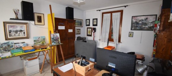 Casa de 3 habitaciónes en Seravezza, Italy No. 73208 6