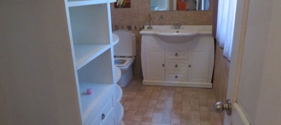 4 bedrooms Villa in Tay Ho, Vietnam No. 7830 21