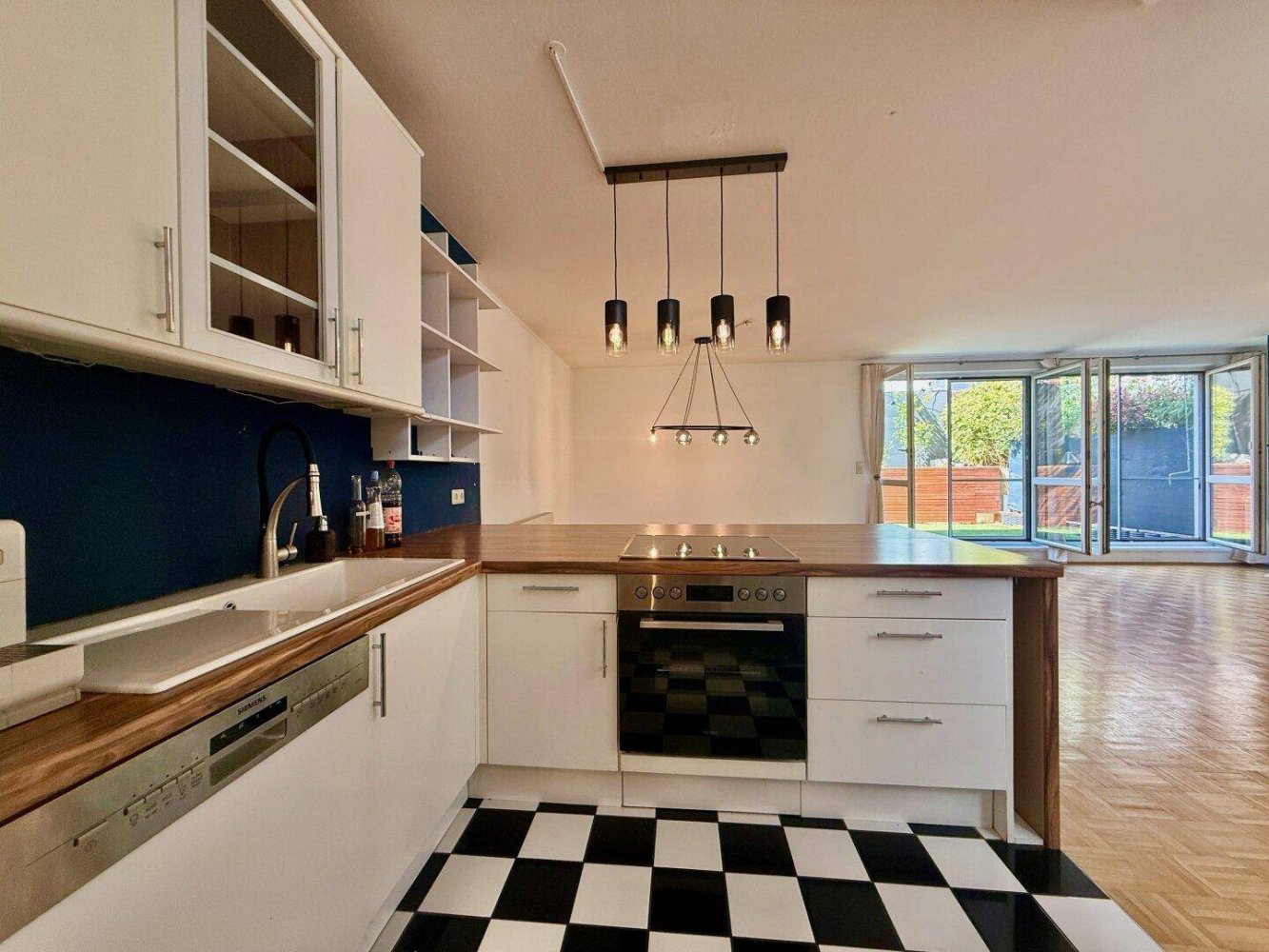 4 rooms Duplex in Vienna, Austria No. 244459