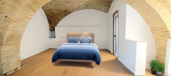 Estudio en Lucera, Italy No. 299725 6