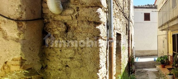 Casa de 2 dormitorios en Isola del Gran Sasso d'Italia, Italy No. 259262 25