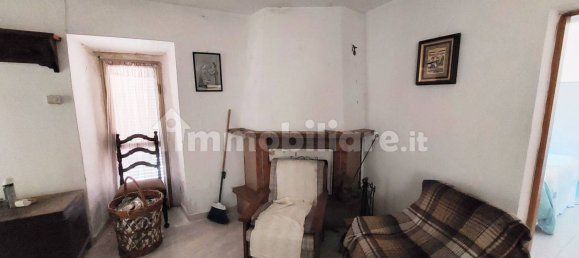 Casa de 2 dormitorios en Isola del Gran Sasso d'Italia, Italy No. 259262 15