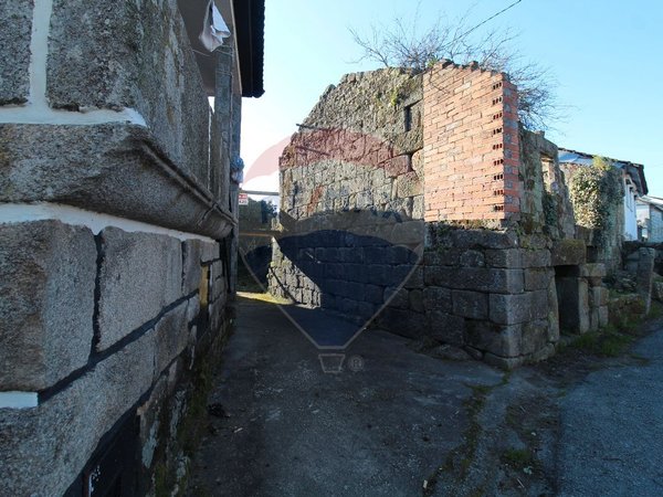 3 bedrooms House in Viseu, Portugal No. 176914