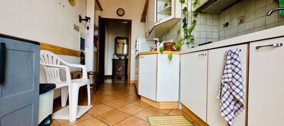 4 rooms Apartment in Florence, Italy No. 291031 9
