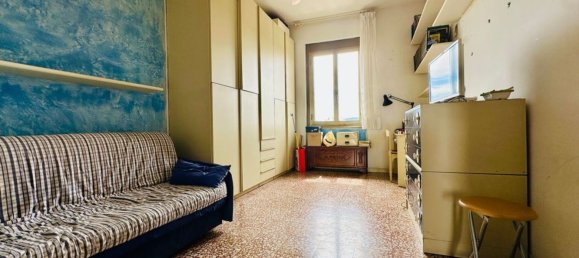 4 rooms Apartment in Florence, Italy No. 291031 14